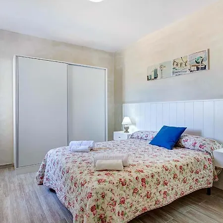 Villa Torre Soli Nou Sleeps 4 Pool Air Con Wifi